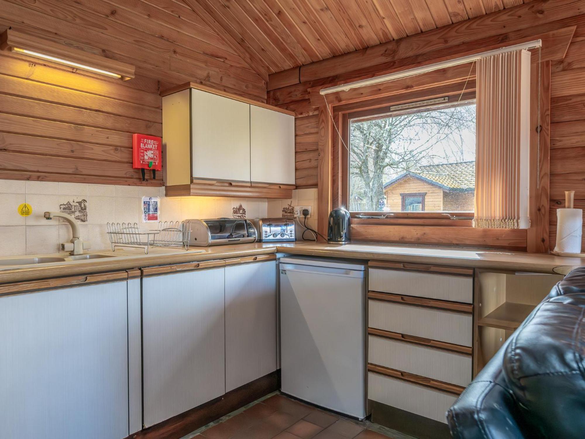 Loch Insh Chalets Ltd Kincraig Exterior photo